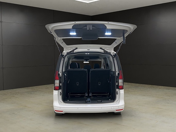 Volkswagen Caddy 10 of 30