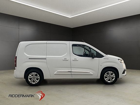 Toyota Proace City 2 of 5