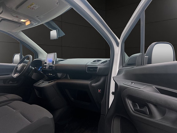Toyota Proace City 28 of 30