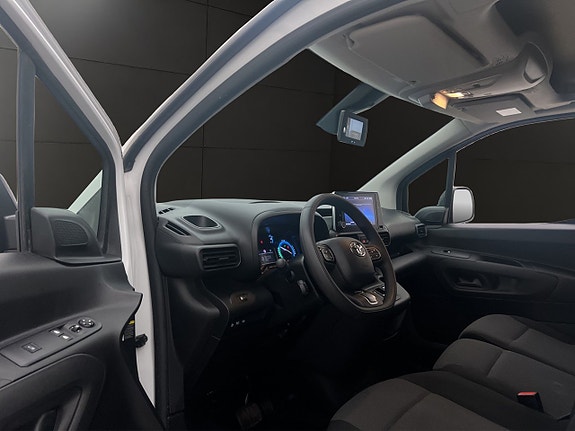 Toyota Proace City 16 of 30