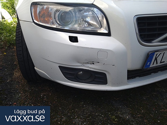 Volvo V50 2 of 5