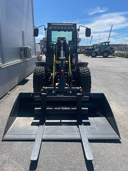 Kramer 5075 Hjullastare 3400kg Tipplast LAGERMASKIN 3 of 24
