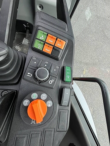 Kramer 8085-2 40Kmh Lagermaskin! 8 of 21