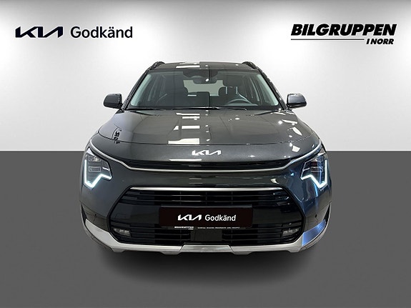 Kia Niro 2 of 5