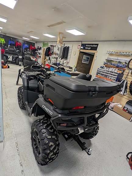 CFMOTO CFORCE 850 T3 EPS BLACK EDITION (f/r bumper, box), TRAKTOR B 2 of 2