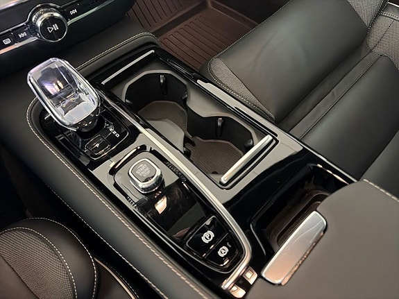 Volvo V60 17 of 21