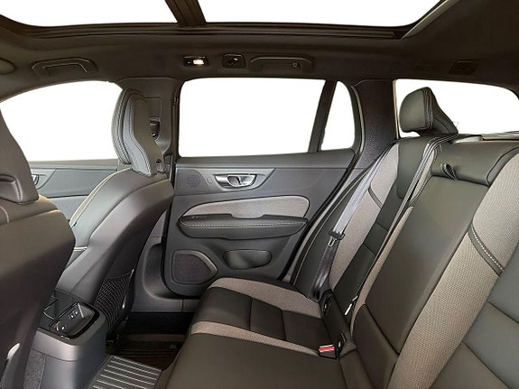 Volvo V60 12 of 21