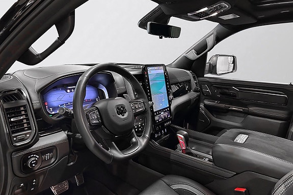 Dodge RAM 1500 23 of 30