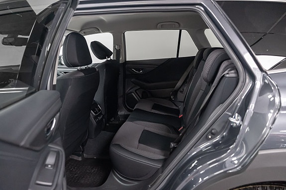 Subaru Outback 11 of 24