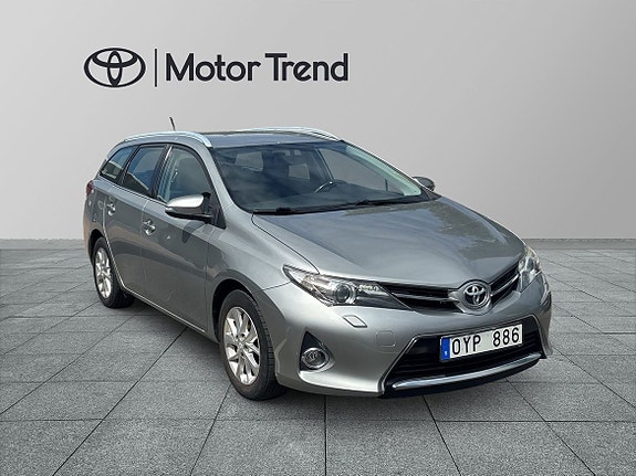 Toyota Auris 6 of 11