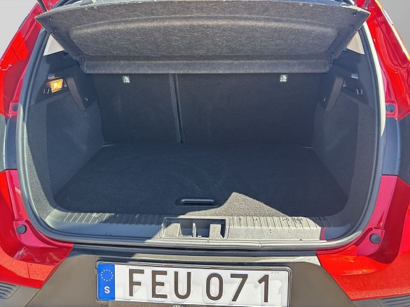 Renault Captur 11 of 14