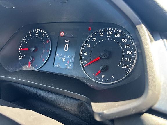 Renault Captur 12 of 14