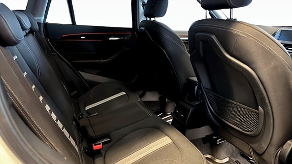 BMW X1 5 of 5