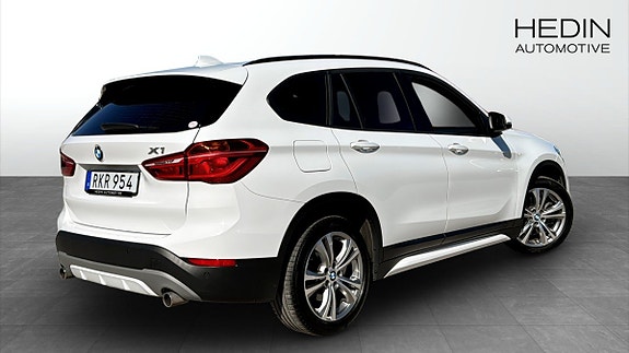 BMW X1 2 of 5