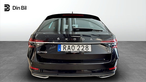 Skoda Superb 5 of 5