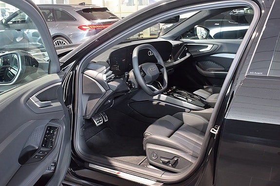 Audi A5 4 of 5