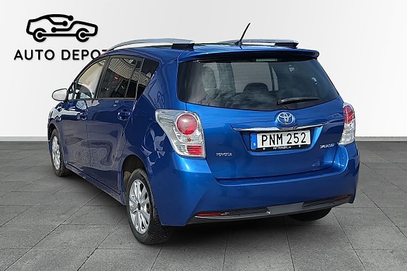 Toyota Verso 4 of 5