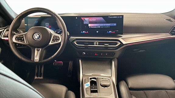 BMW i4 4 of 5