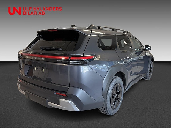 Subaru E-Outback 4 of 5