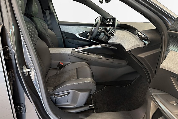Peugeot 3008 6 of 18
