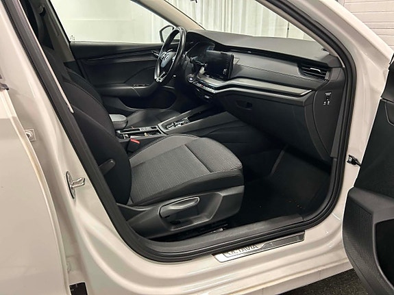 Skoda Octavia 7 of 16