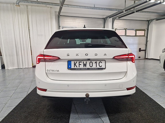 Skoda Octavia 6 of 13