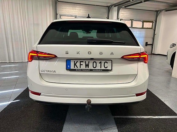 Skoda Octavia 6 of 16