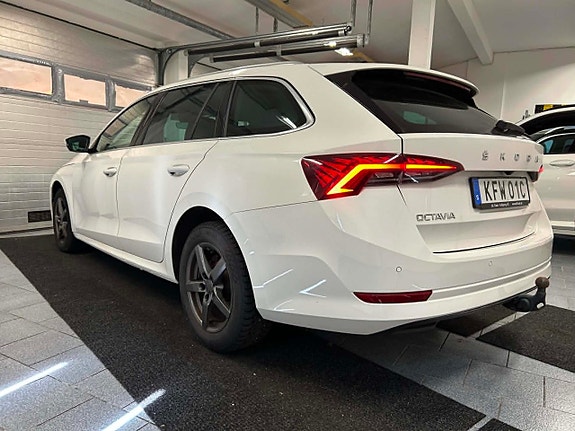 Skoda Octavia 4 of 16