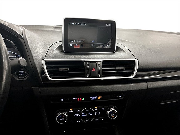 Mazda 3 9 of 15