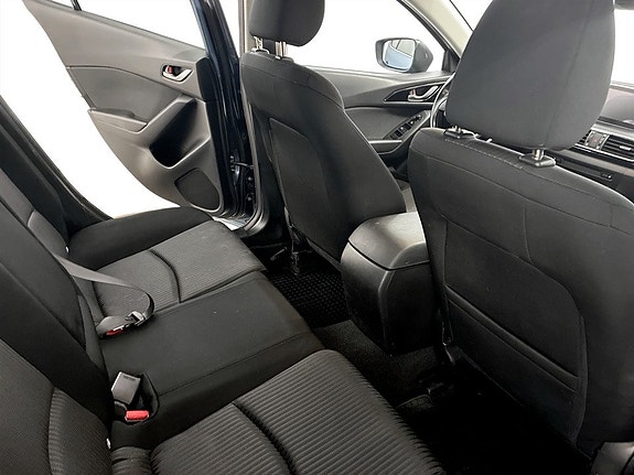 Mazda 3 12 of 15