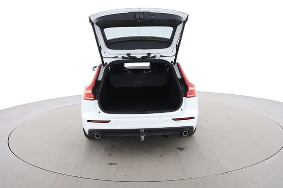 Volvo V60 17 of 30
