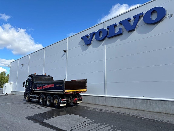 Volvo FMX 8x4 5 of 7