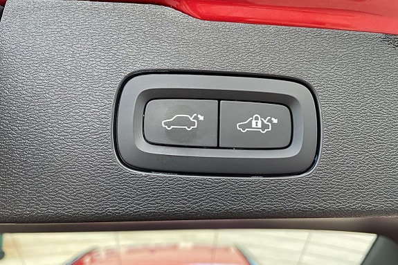 Volvo V60 14 of 18