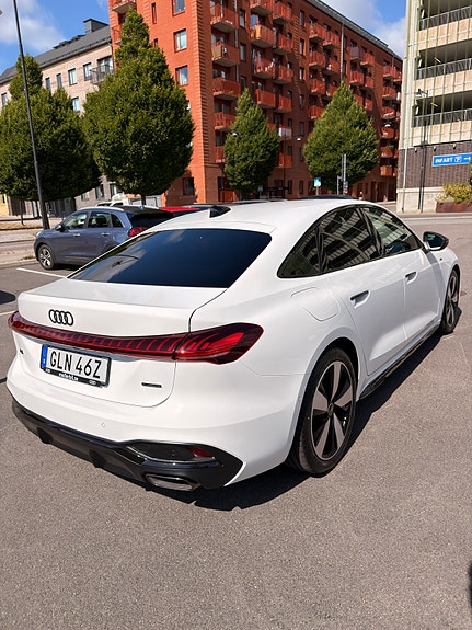 Audi A5 6 of 28