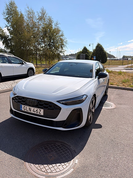 Audi A5 3 of 28