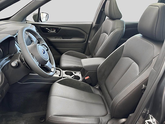 Subaru Forester 5 of 5