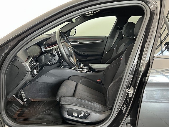 BMW 520 5 of 5