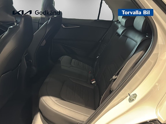 Kia Niro 10 of 15