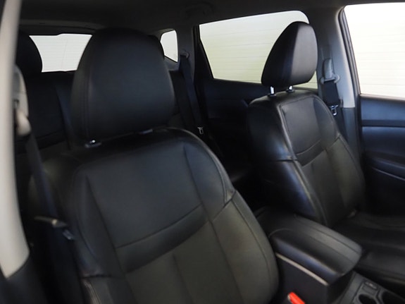 Nissan X-Trail 11 of 25