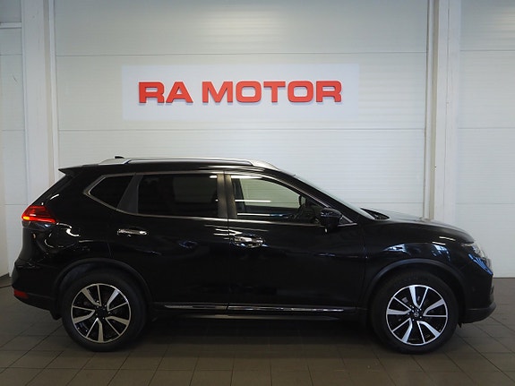 Nissan X-Trail 4 of 5