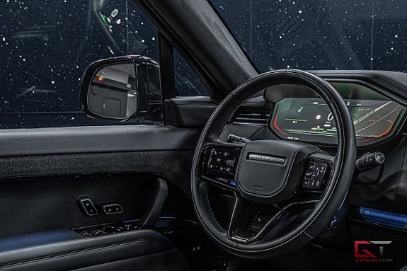 Land Rover Range Rover Sport 21 of 22