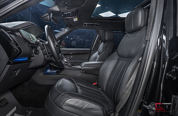Land Rover Range Rover Sport 15 of 22