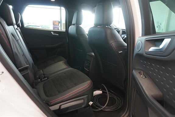 Ford Kuga 7 of 10