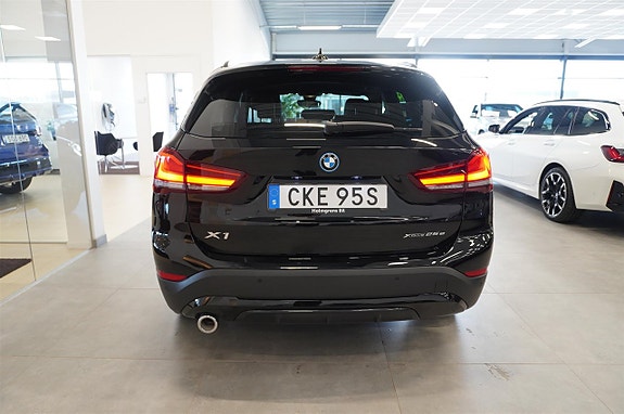 BMW X1 5 of 5