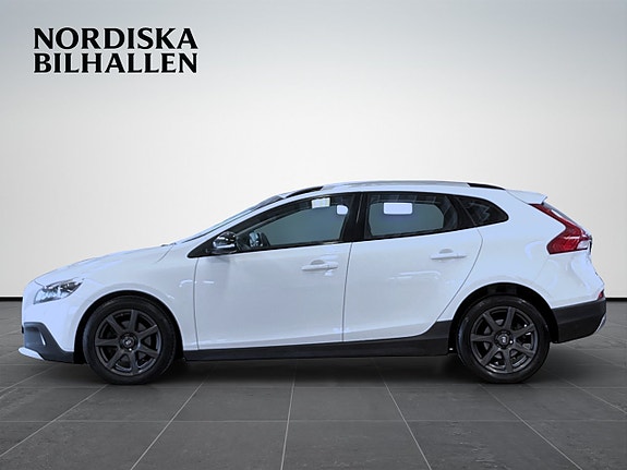 Volvo V40 Cross Country 4 of 5
