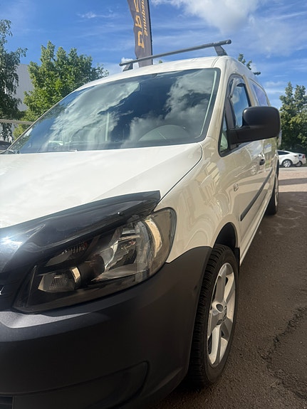 Volkswagen Caddy Maxi 6 of 8