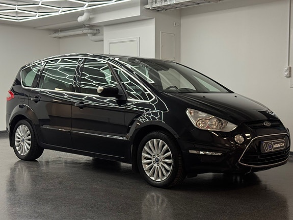Ford S-MAX 4 of 5