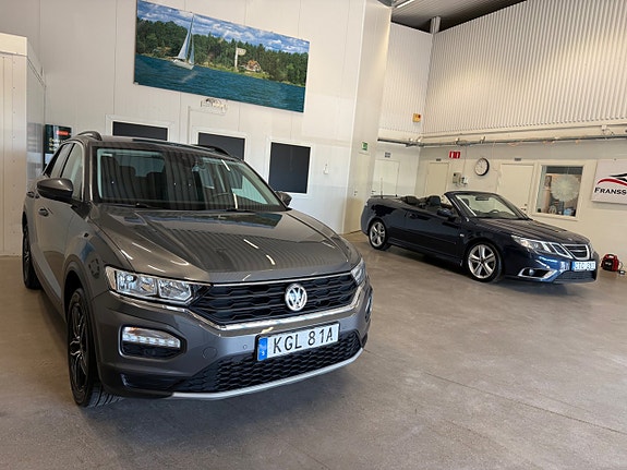 Volkswagen T-Roc 7 of 21