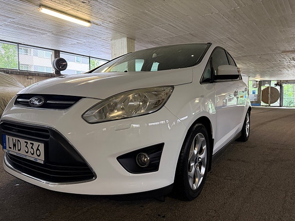 Ford C-Max 2 of 5
