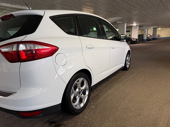 Ford C-Max 5 of 5